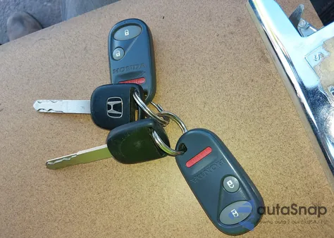 2004 Honda Civic Lx z USA, uszkodzony, nr VIN 2HGES16534H596605